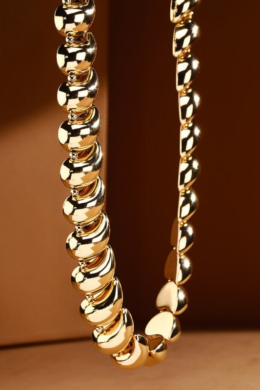 Thick Teardrop Link Necklace